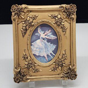Vintage Heavy Chalkware Picture Frame Ornate Floral Design Oval Center 2-1/2x4